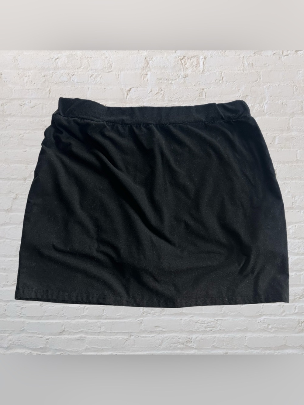 Black Classic Comfortable Everyday Wear Athletic Skort in Women’s Size Large